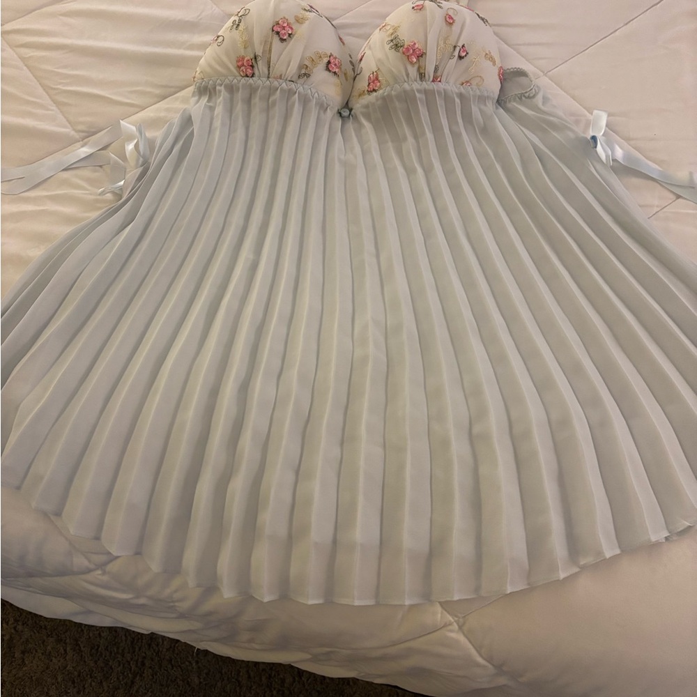 Floral Pleated Dress with Ribbon Ties